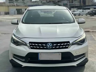 Venucia D60 2019 купить из Китая, цена 1 120 000 ₽ — Suifenhe Auto