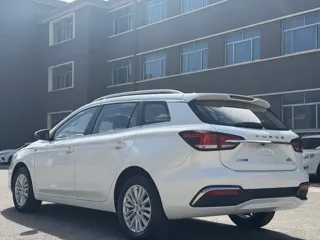 Roewe Ei5 2018 купить из Китая, цена 1 112 000 ₽ — Suifenhe Auto