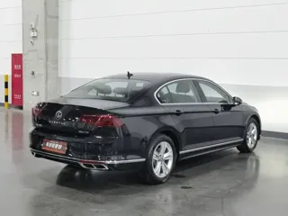 Volkswagen Magotan 2024 купить из Китая, цена 2 263 000 ₽ — Suifenhe Auto
