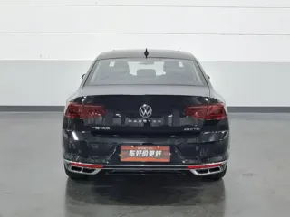 Volkswagen Magotan 2024 купить из Китая, цена 2 263 000 ₽ — Suifenhe Auto