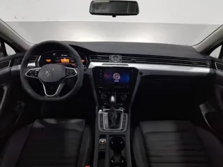 Volkswagen Magotan 2024 купить из Китая, цена 2 263 000 ₽ — Suifenhe Auto