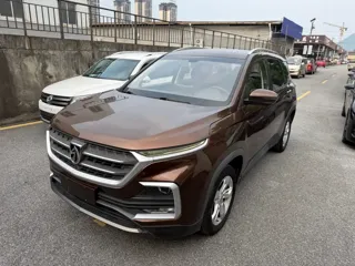 Baojun 530 2019 купить из Китая, цена 1 096 000 ₽ — Suifenhe Auto