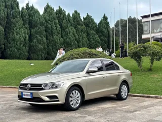 Volkswagen Bora 2020 купить из Китая, цена 1 357 000 ₽ — Suifenhe Auto