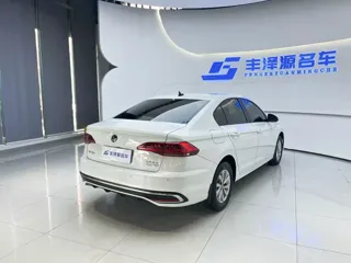 Volkswagen Bora 2024 купить из Китая, цена 1 546 000 ₽ — Suifenhe Auto