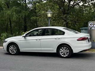 Volkswagen Bora 2019 купить из Китая, цена 1 390 000 ₽ — Suifenhe Auto