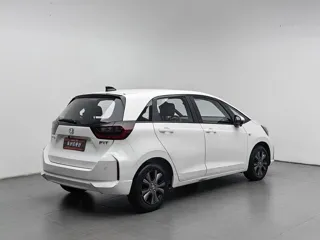 Honda Fit 2023 купить из Китая, цена 1 216 000 ₽ — Suifenhe Auto