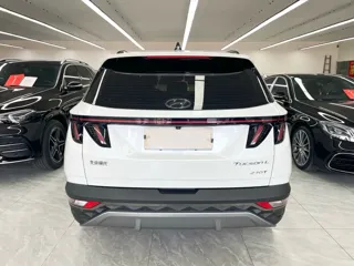 Hyundai Tucson 2024 купить из Китая, цена 3 111 000 ₽ — Suifenhe Auto