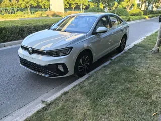 Volkswagen Lavida 2025 купить из Китая, цена 1 368 000 ₽ — Suifenhe Auto