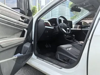 Volkswagen Lavida 2023 купить из Китая, цена 1 233 000 ₽ — Suifenhe Auto