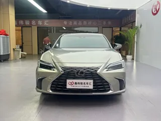 Lexus ES 2025 купить из Китая, цена 8 095 000 ₽ — Suifenhe Auto