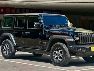 Jeep Wrangler 2024 купить из Китая, цена 6 146 000 ₽ — Suifenhe Auto