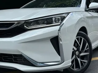 Dongfeng Aeolus Yixuan 2020 купить из Китая, цена 1 163 000 ₽ — Suifenhe Auto