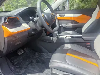 Dongfeng Aeolus Yixuan 2023 купить из Китая, цена 1 043 000 ₽ — Suifenhe Auto
