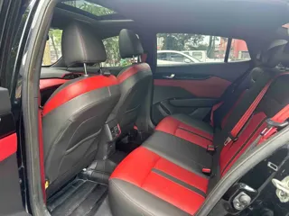 Dongfeng Aeolus Yixuan 2022 купить из Китая, цена 935 000 ₽ — Suifenhe Auto