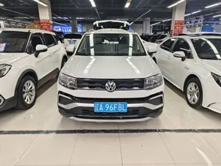 Volkswagen T-Cross 2020 купить из Китая, цена 1 396 000 ₽ — Suifenhe Auto
