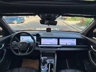 Geely Xingyue 2025 купить из Китая, цена 2 992 000 ₽ — Suifenhe Auto