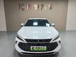 BYD Qin 2025 купить из Китая, цена 2 907 000 ₽ — Suifenhe Auto