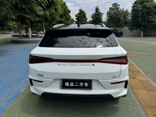 BYD e2 2019 купить из Китая, цена 1 094 000 ₽ — Suifenhe Auto