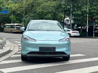 Neta V 2022 купить из Китая, цена 1 003 000 ₽ — Suifenhe Auto