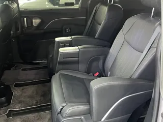 Toyota SIENNA 2024 купить из Китая, цена 8 289 000 ₽ — Suifenhe Auto