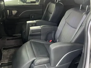 Toyota SIENNA 2024 купить из Китая, цена 8 289 000 ₽ — Suifenhe Auto
