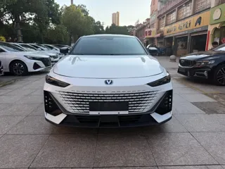 Changan UNI-V 2024 купить из Китая, цена 2 555 000 ₽ — Suifenhe Auto