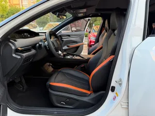 Changan UNI-V 2024 купить из Китая, цена 2 555 000 ₽ — Suifenhe Auto
