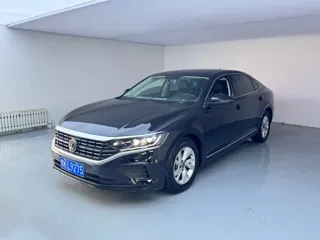 Volkswagen Passat 2023 купить из Китая, цена 2 066 000 ₽ — Suifenhe Auto