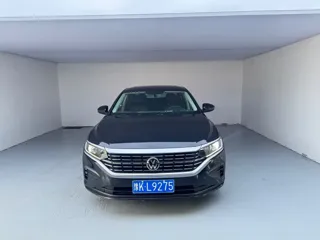 Volkswagen Passat 2023 купить из Китая, цена 2 066 000 ₽ — Suifenhe Auto