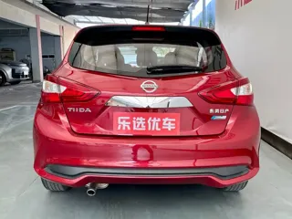 Nissan Tiida 2020 купить из Китая, цена 1 513 000 ₽ — Suifenhe Auto