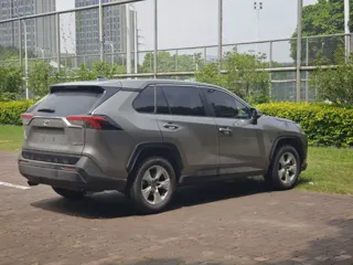 Toyota RAV4 2024 купить из Китая, цена 3 202 000 ₽ — Suifenhe Auto