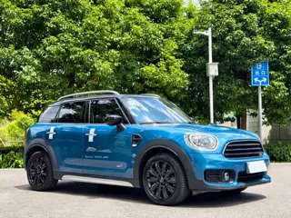 MINI COUNTRYMAN 2019 купить из Китая, цена 1 826 000 ₽ — Suifenhe Auto