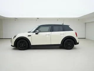 MINI COOPER 2022 купить из Китая, цена 2 096 000 ₽ — Suifenhe Auto