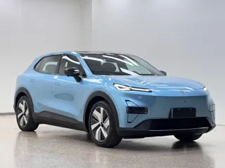 Deepal S05 2024 купить из Китая, цена 3 408 000 ₽ — Suifenhe Auto