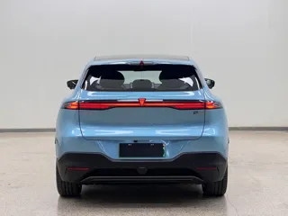 Deepal S05 2024 купить из Китая, цена 3 408 000 ₽ — Suifenhe Auto