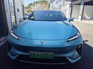 Deepal L07 2024 купить из Китая, цена 3 096 000 ₽ — Suifenhe Auto