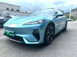 Deepal L07 2024 купить из Китая, цена 3 096 000 ₽ — Suifenhe Auto