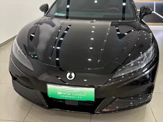 Denza Z9 2026 купить из Китая, цена 8 269 000 ₽ — Suifenhe Auto