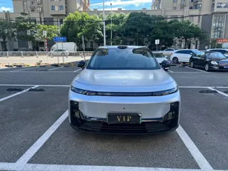 Leapmotor B10 2025 купить из Китая, цена 2 914 000 ₽ — Suifenhe Auto