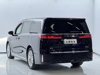 Voyah Dreamer 2024 купить из Китая, цена 5 615 000 ₽ — Suifenhe Auto