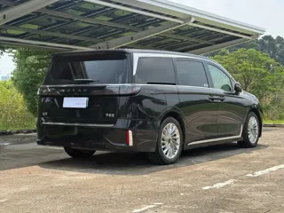 Voyah Dreamer 2024 купить из Китая, цена 5 577 000 ₽ — Suifenhe Auto