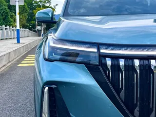 Geely Boyue L 2025 купить из Китая, цена 2 769 000 ₽ — Suifenhe Auto