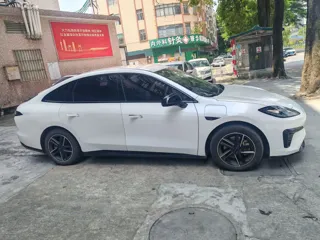 Aion RT 2025 купить из Китая, цена 3 204 000 ₽ — Suifenhe Auto