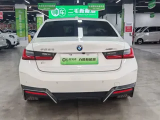 BMW i3 2024 купить из Китая, цена 4 369 000 ₽ — Suifenhe Auto