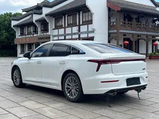 Bestune B70 2024 купить из Китая, цена 2 539 000 ₽ — Suifenhe Auto