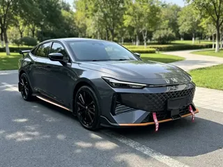 Changan UNI-V 2024 купить из Китая, цена 2 453 000 ₽ — Suifenhe Auto