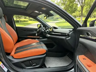 Changan UNI-V 2024 купить из Китая, цена 2 453 000 ₽ — Suifenhe Auto