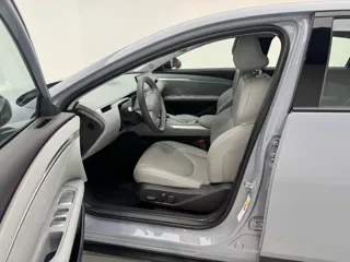 XPeng MONA M03 2025 купить из Китая, цена 3 353 000 ₽ — Suifenhe Auto