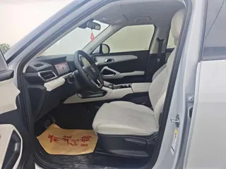 BYD Yuan UP 2025 купить из Китая, цена 1 804 000 ₽ — Suifenhe Auto