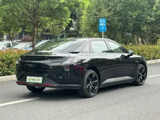 XPeng MONA M03 2025 купить из Китая, цена 3 368 000 ₽ — Suifenhe Auto